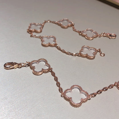 [Regalia jewelry]CLOVER 5 MOTIF ROCK CRYSTAL PINK GOLD BRACELET