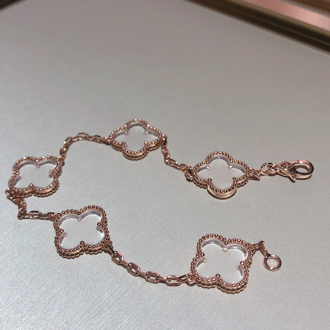 [Regalia jewelry]CLOVER 5 MOTIF ROCK CRYSTAL PINK GOLD BRACELET