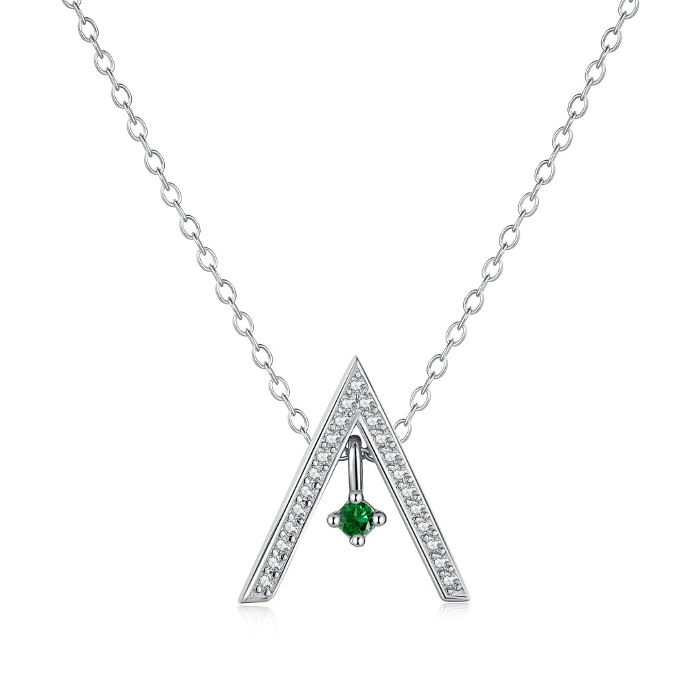 [Bijoux Regalia] Collier scintillant en forme de « A »