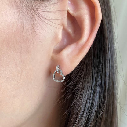[Joyas Regalia] Delicados pendientes en forma de corazón