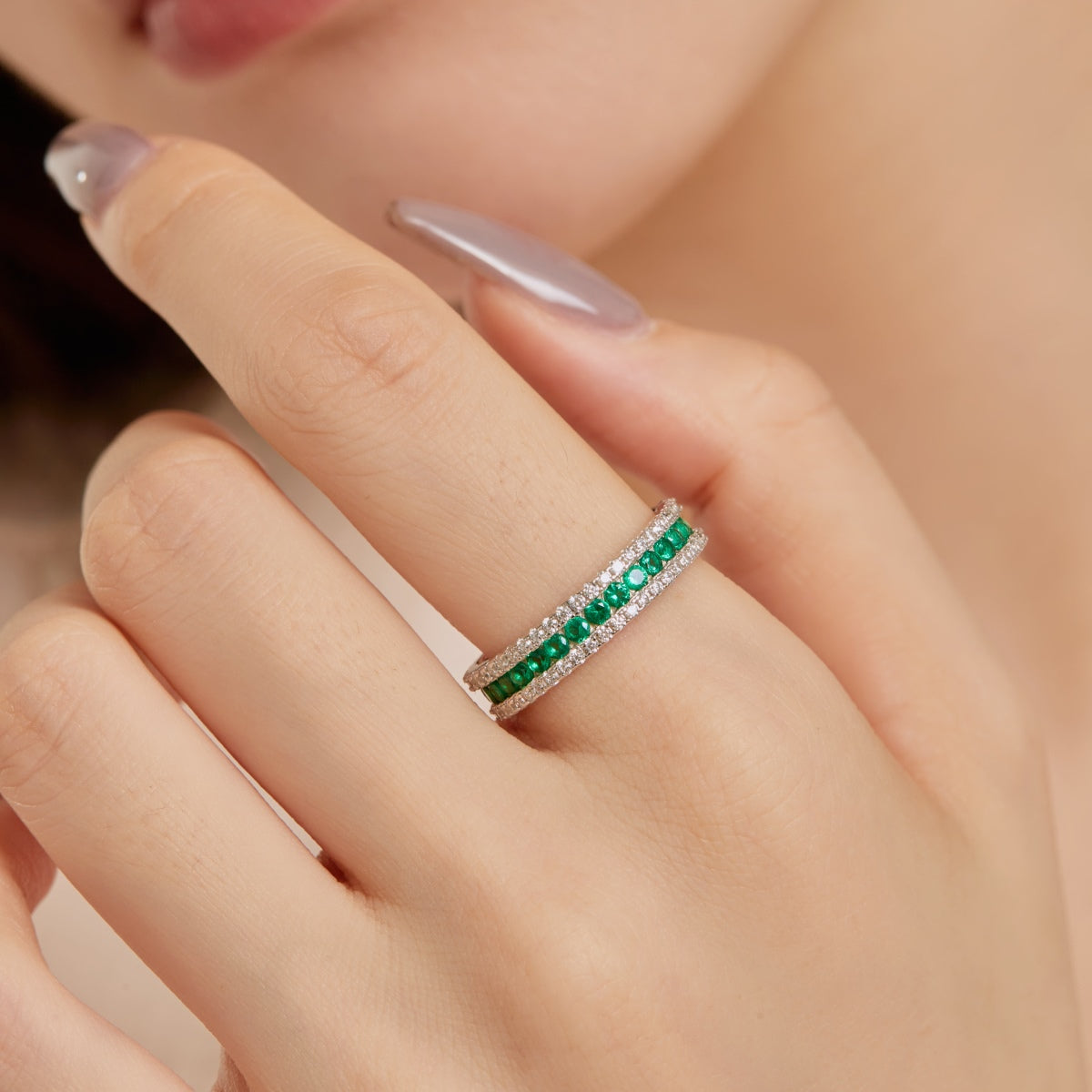[Bijoux Regalia] Bague quotidienne délicate et colorée à coupe ronde