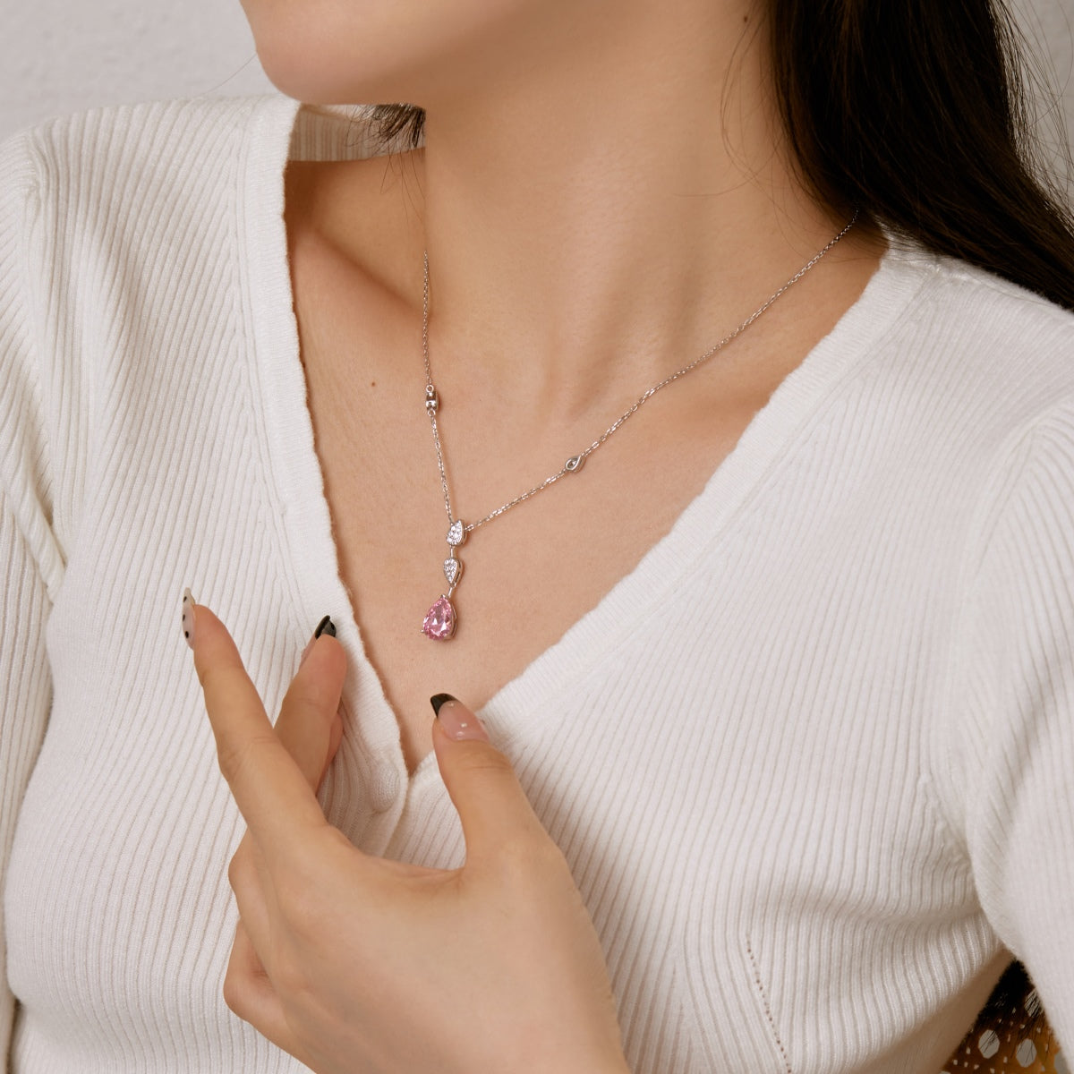 [Bijoux Regalia] Collier éblouissant taille poire