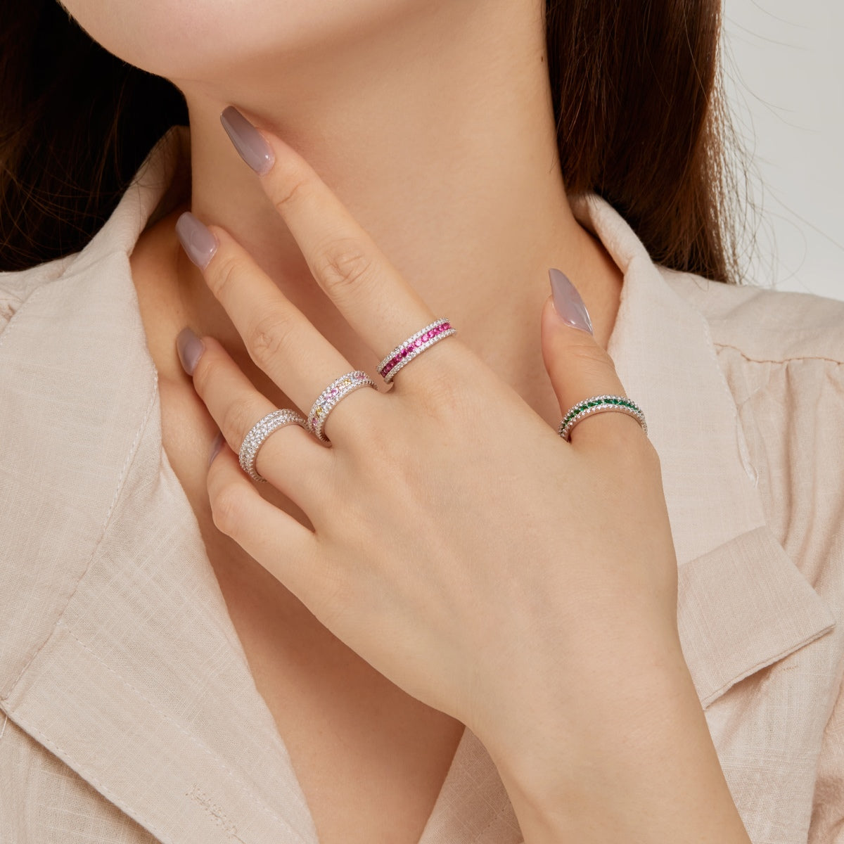 [Bijoux Regalia] Bague quotidienne délicate et colorée à coupe ronde