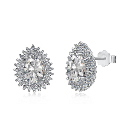 [Joyas Regalia] Delicados y hermosos pendientes de corte pera para uso diario