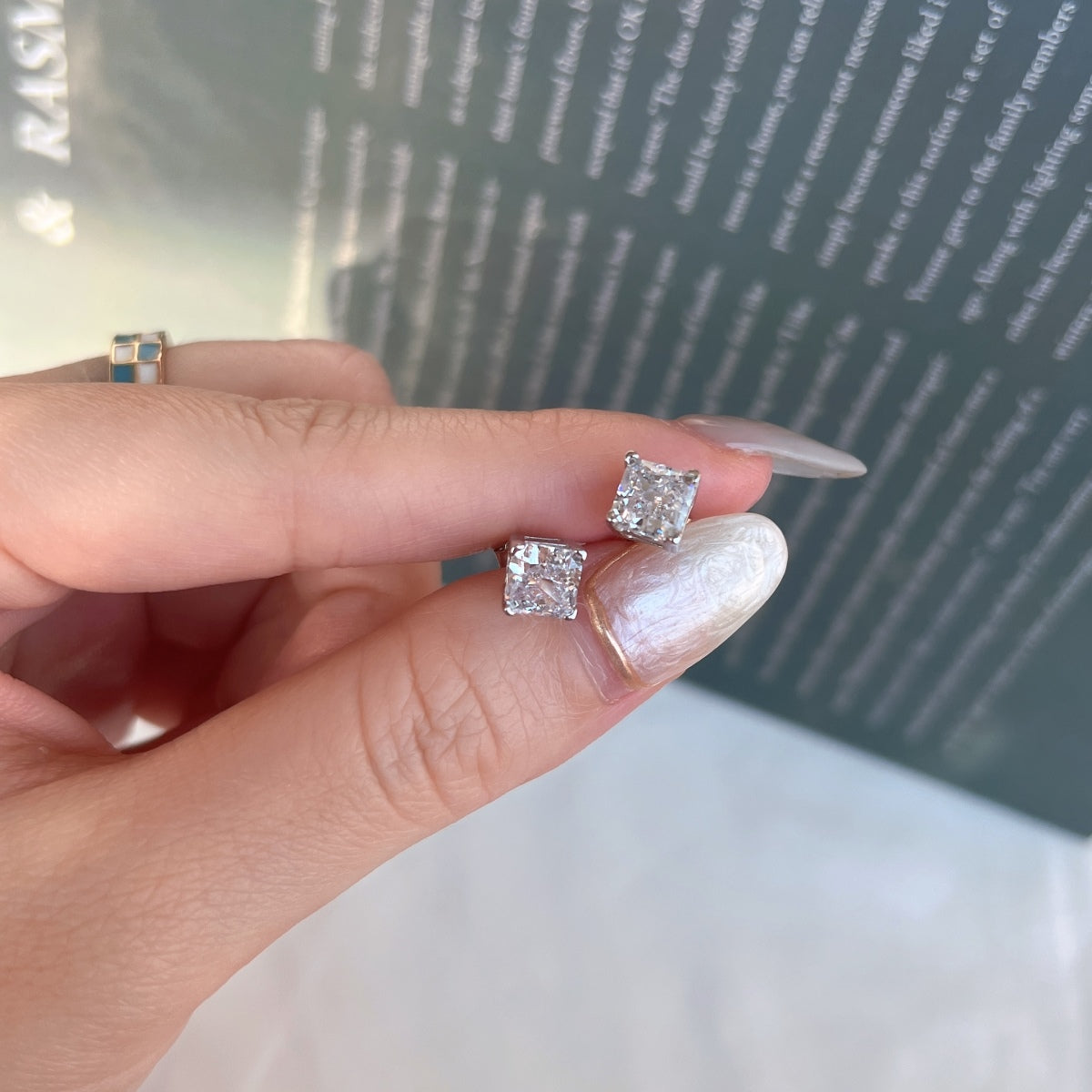 [Joyas Regalia] Pendientes de boda de corte princesa radiante de 1,0 quilates