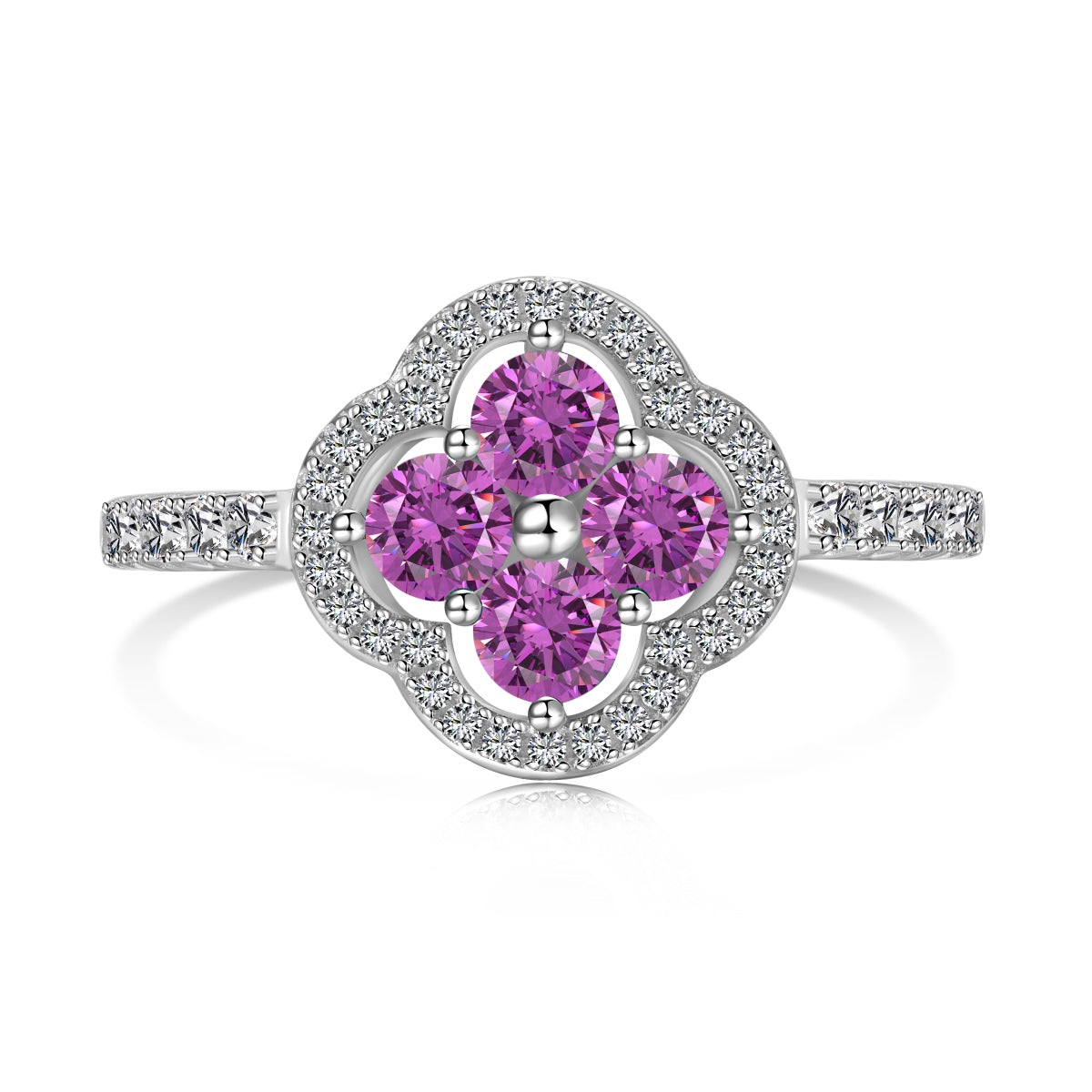 [Joyas Regalia] Anillo con diseño de flor de trébol de cuatro hojas