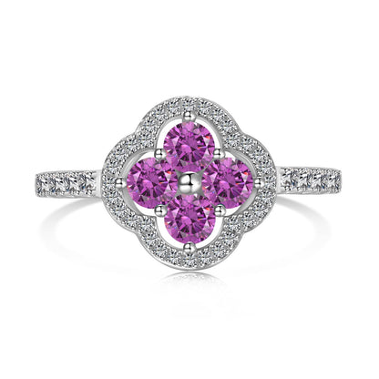 [Joyas Regalia] Anillo con diseño de flor de trébol de cuatro hojas