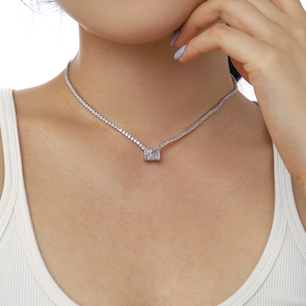 [Joyas Regalia] Elegante collar de corte radiante de 4,0 quilates