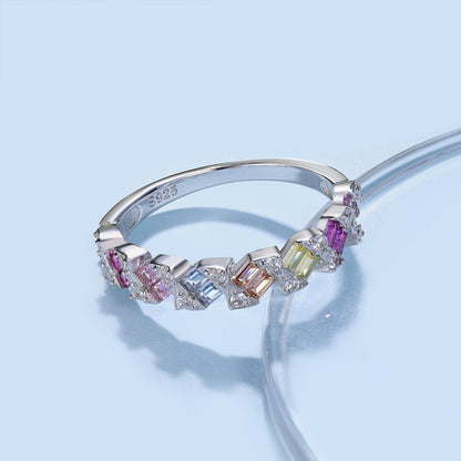 [Joyas Regalia] Anillo diario delicado con corte esmeralda vibrante