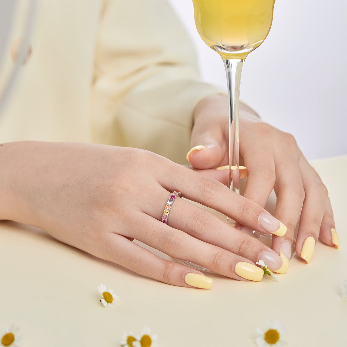[Joyas Regalia] Anillo de tenis de corte redondo deslumbrante y brillante