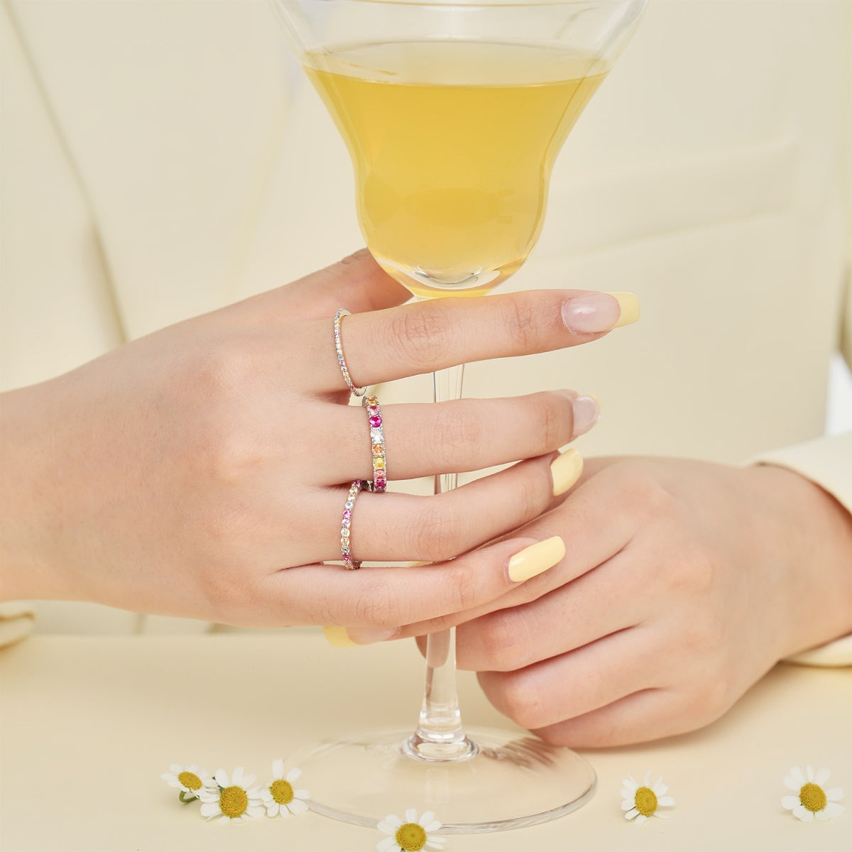 [Joyas Regalia] Anillo de tenis de corte redondo deslumbrante y brillante