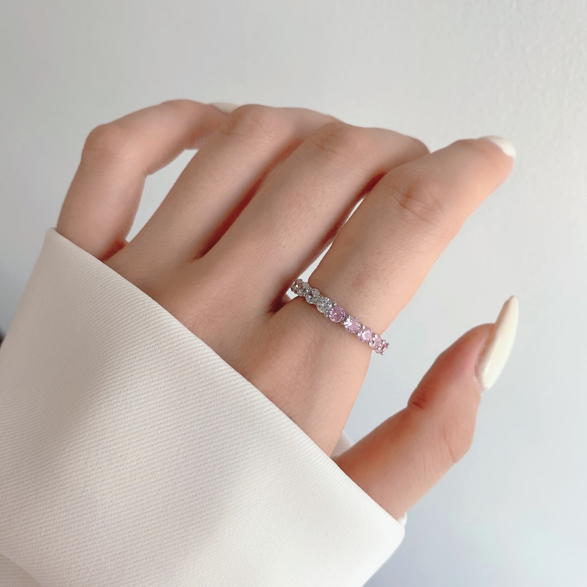 [Regalia jewelry]Sparkling Round Cut Tennis Ring