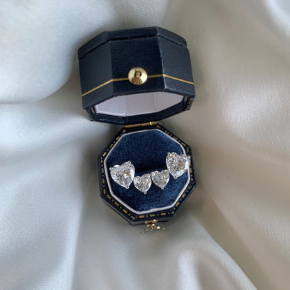 [Joyas Regalia] Pendientes clásicos estilo princesa con doble corazón