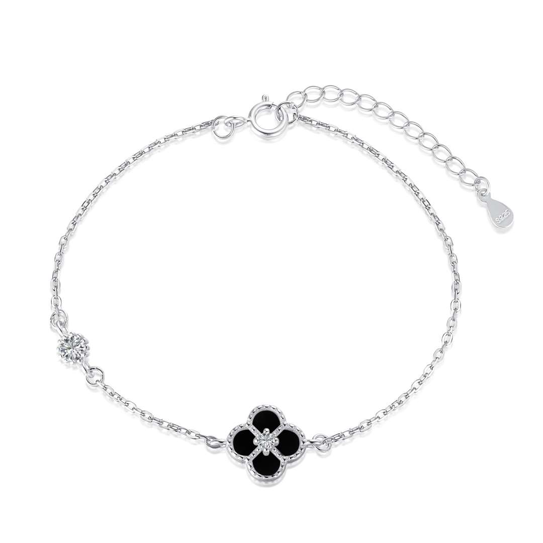 [Joyas Regalia] Delicada pulsera de trébol de cuatro hojas