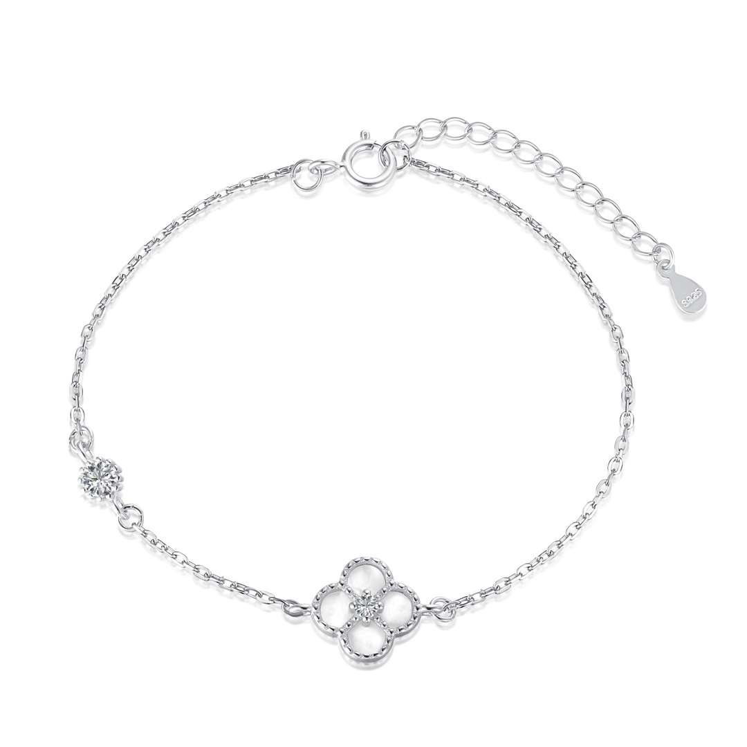 [Joyas Regalia] Delicada pulsera de trébol de cuatro hojas