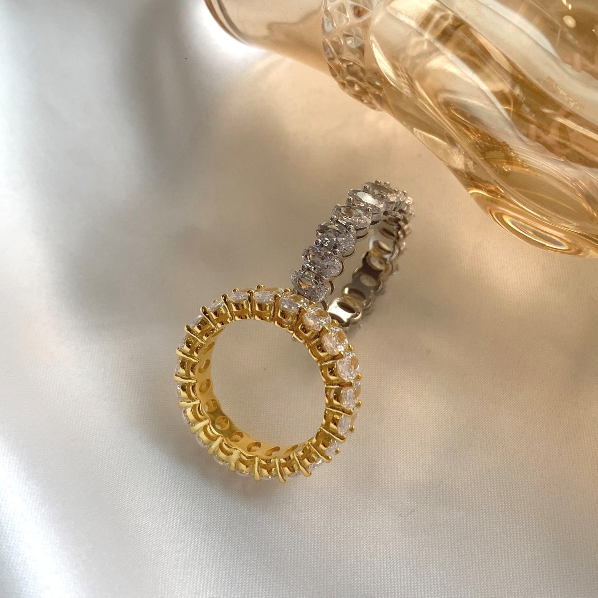 [Bijoux Regalia] Bague tennis ornée de taille ovale