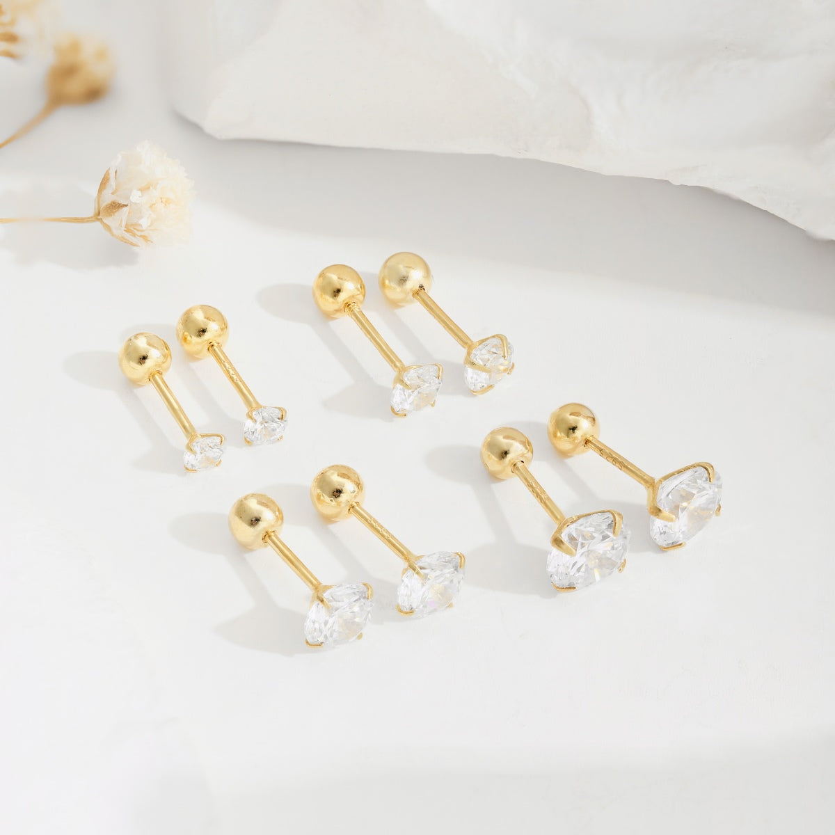 [Joyas Regalia] Pendientes únicos con forma de U en forma de oreja