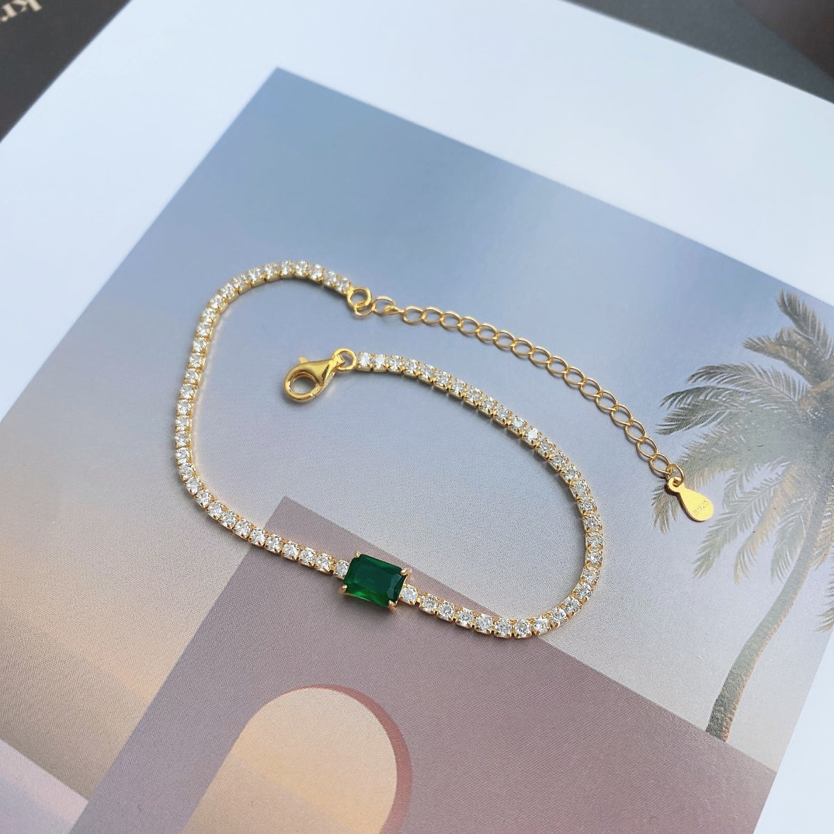 [Bijoux Regalia] Bracelet de banquet unique taille émeraude de 1,0 carat