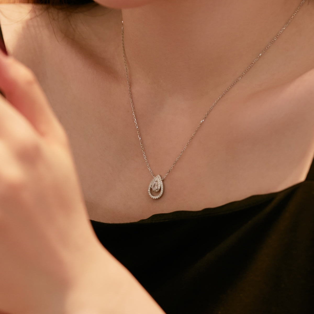 [Joyas Regalia]Collar brillante de corte de pera