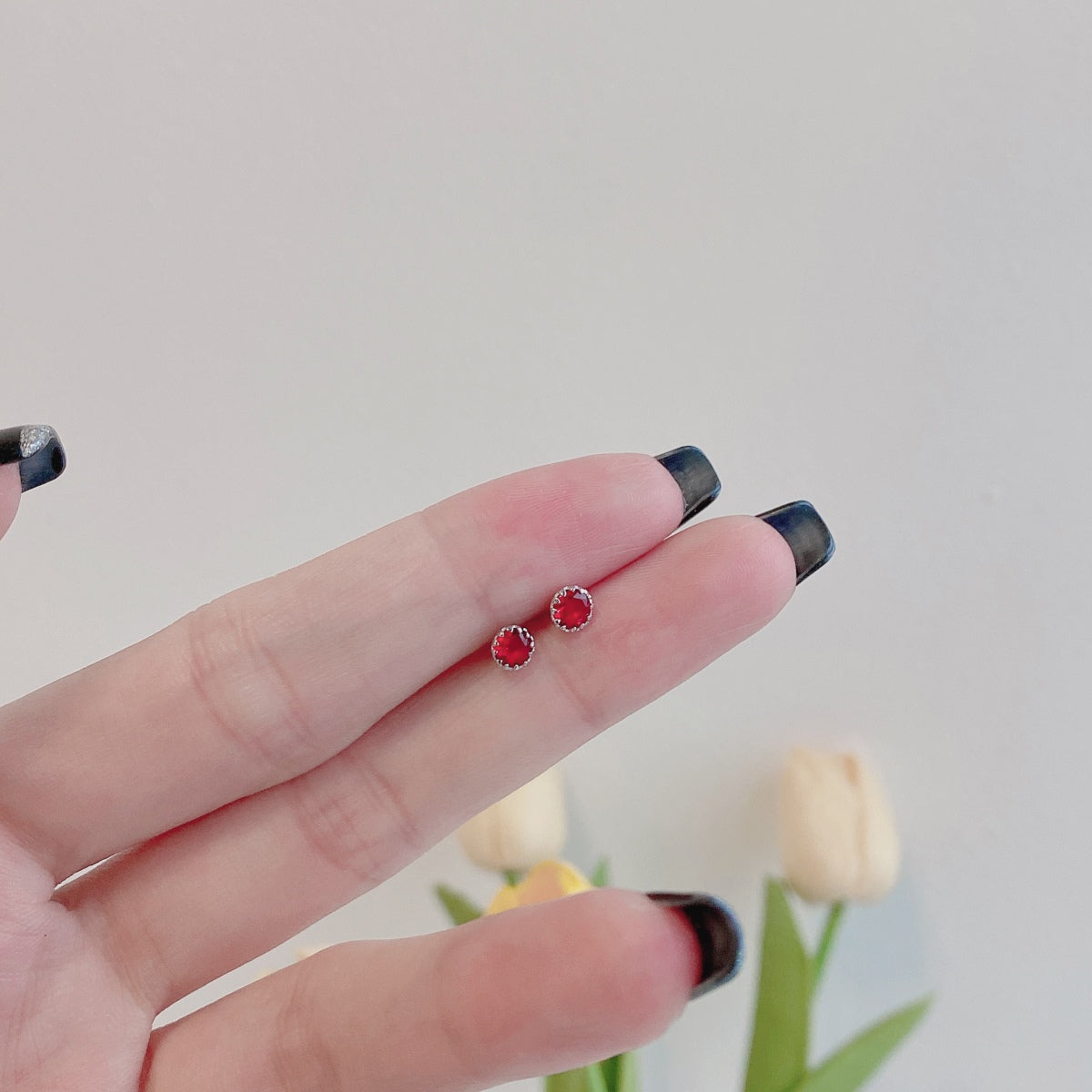 [Joyas Regalia] Pendientes redondos de colores brillantes
