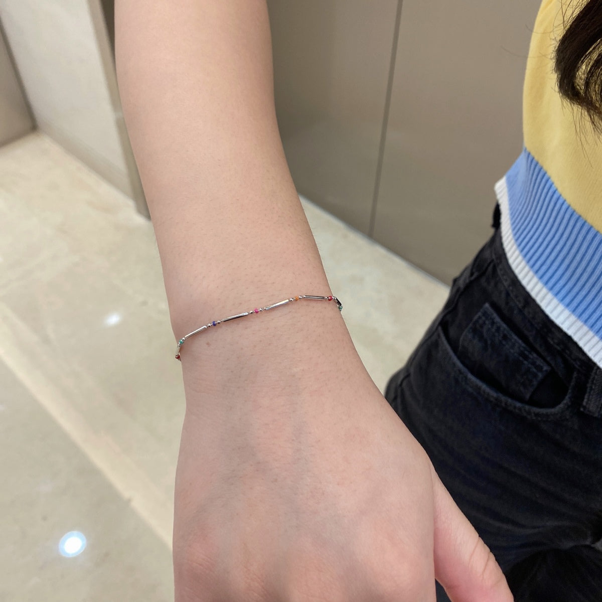 [Joyas Regalia] Pulsera única y colorida para uso diario