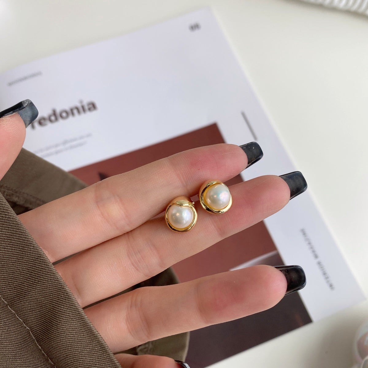 [Joyas Regalia] Pendientes de perlas de pan delicado