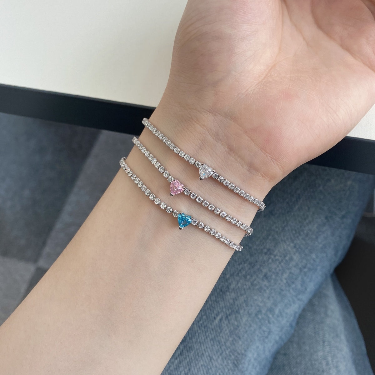 [Joyería Regalia] Pulsera elegante con forma de corazón romántico de 0,5 quilates