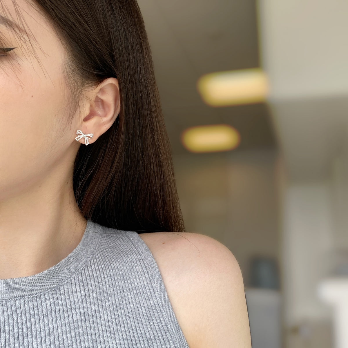 [Bijoux Regalia] Boucles d'oreilles délicates en forme de nœud