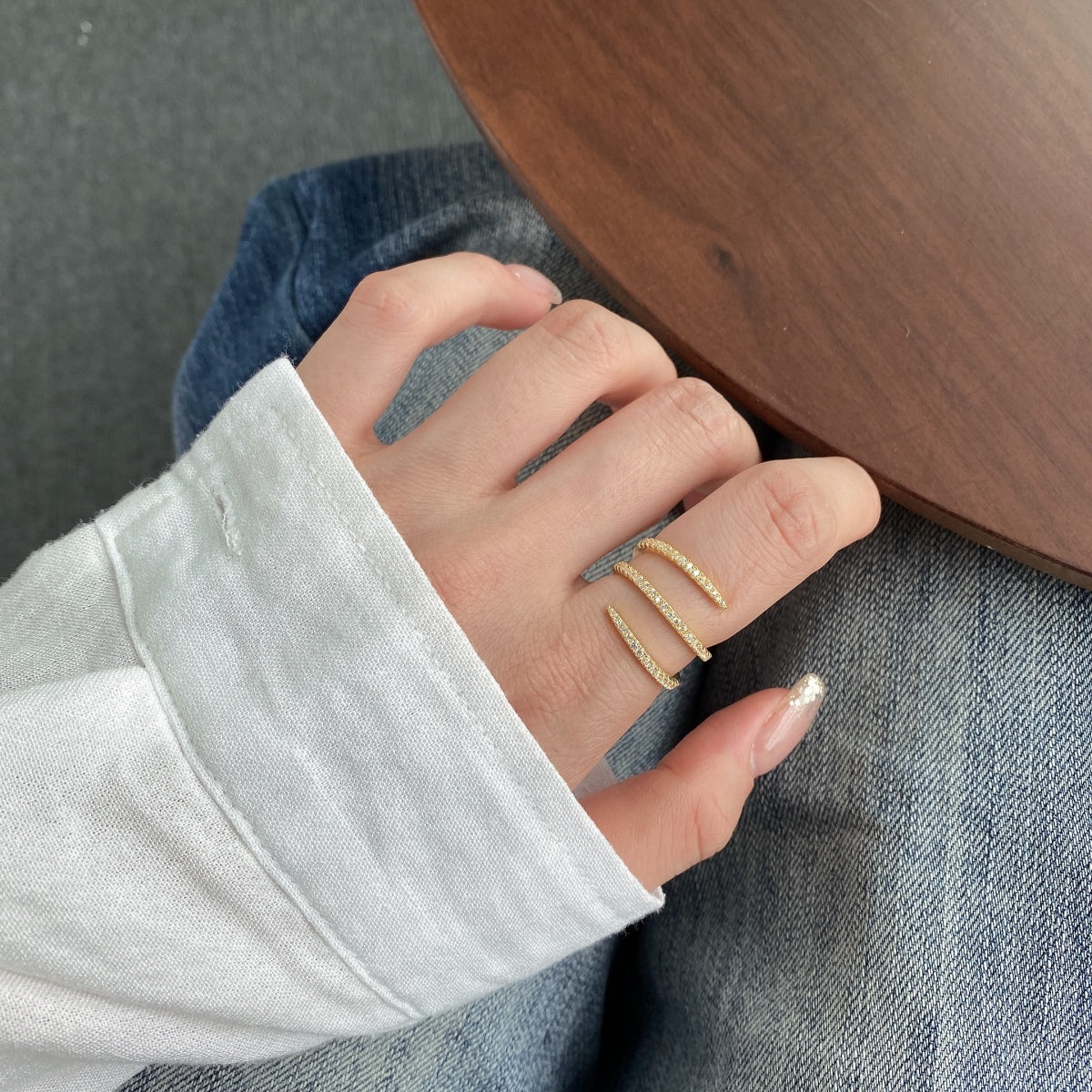 [Bijoux Regalia] Bague unique et vibrante à enchevêtrement quotidien