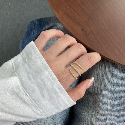 [Bijoux Regalia] Bague unique et vibrante à enchevêtrement quotidien