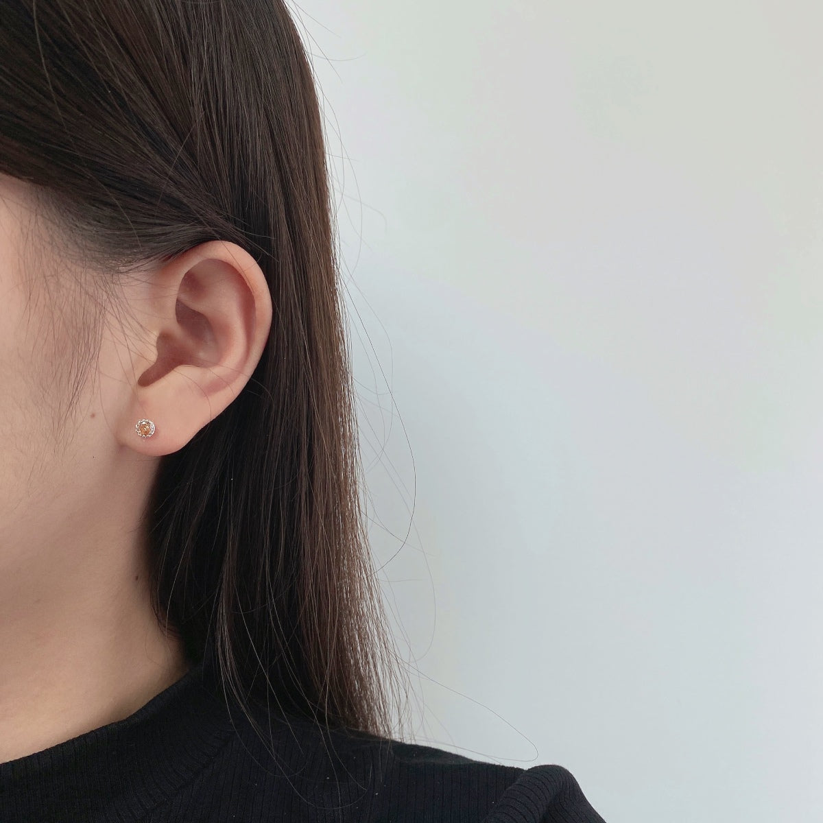 [Joyas Regalia] Pendientes redondos de colores brillantes