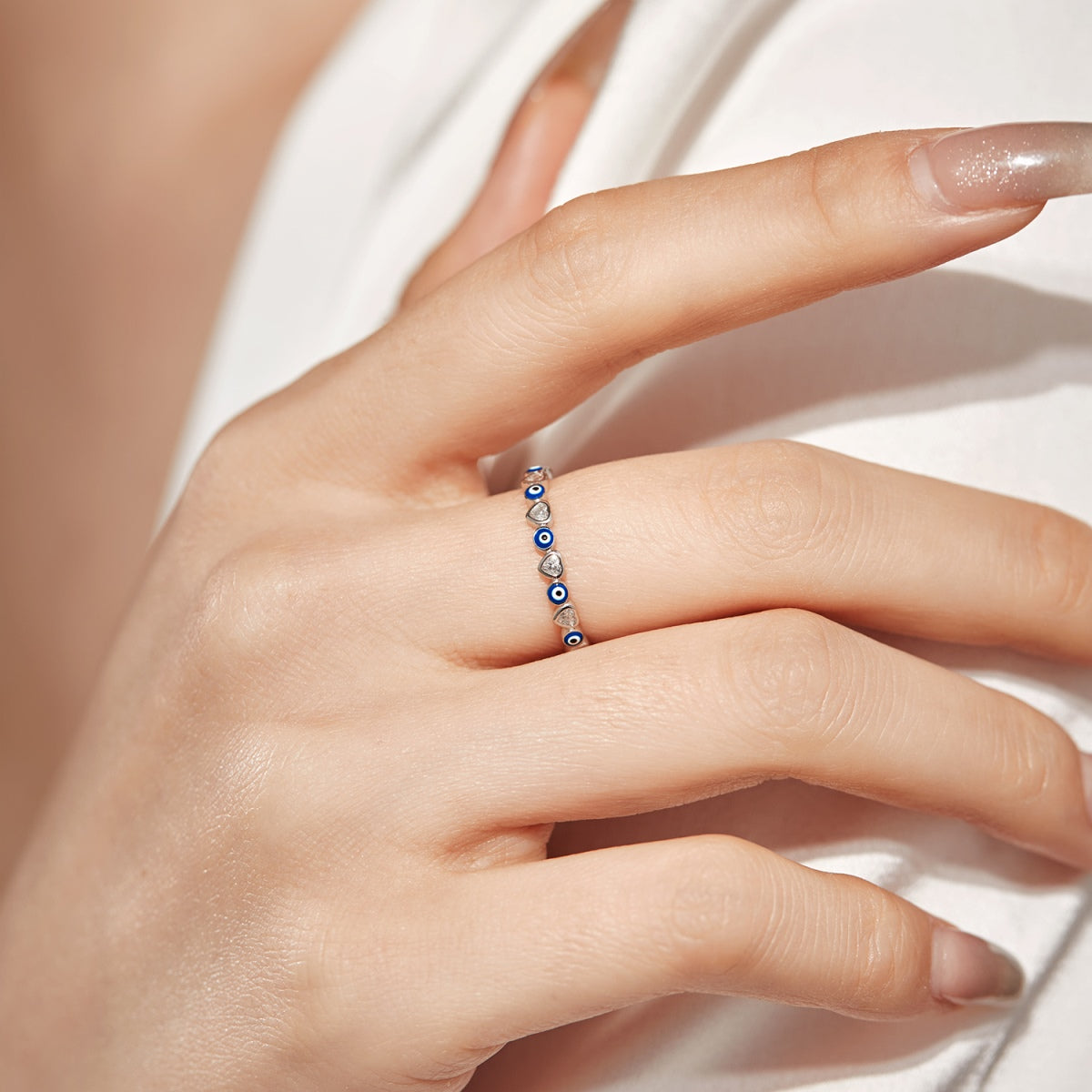 [Joyas Regalia] Anillo redondo colorido y radiante para uso diario