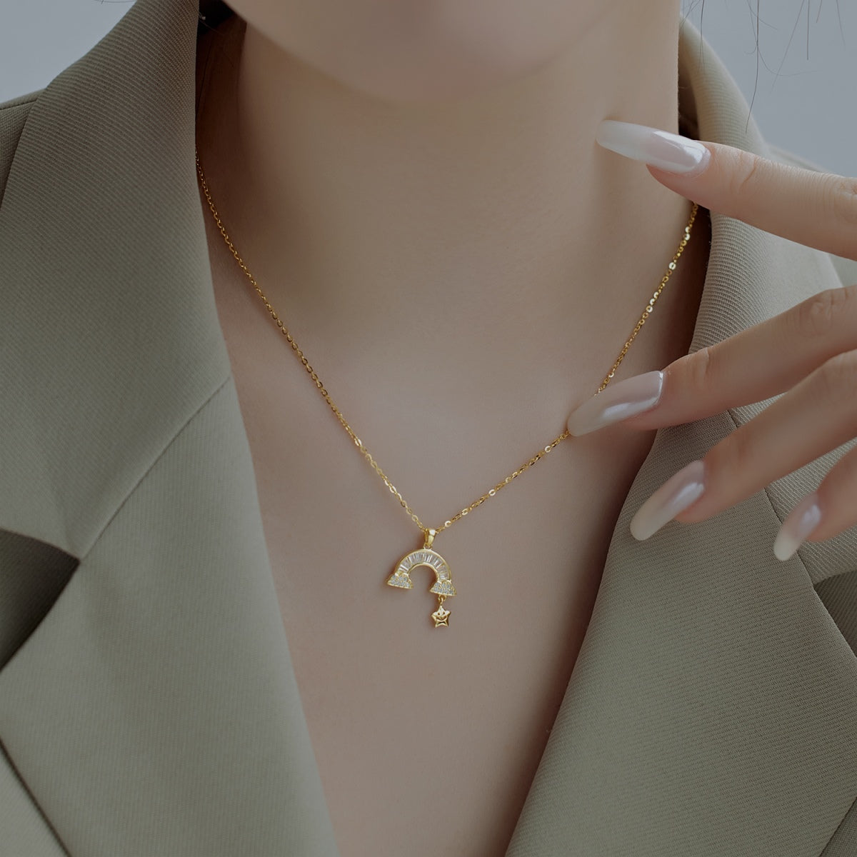 [Bijoux Regalia] Collier étoile arc-en-ciel unique
