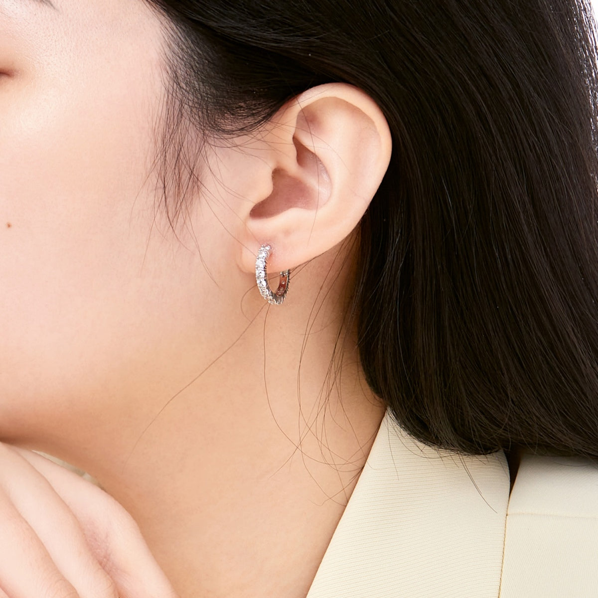 [Joyas Regalia] Pendientes de corte redondo de colores radiantes