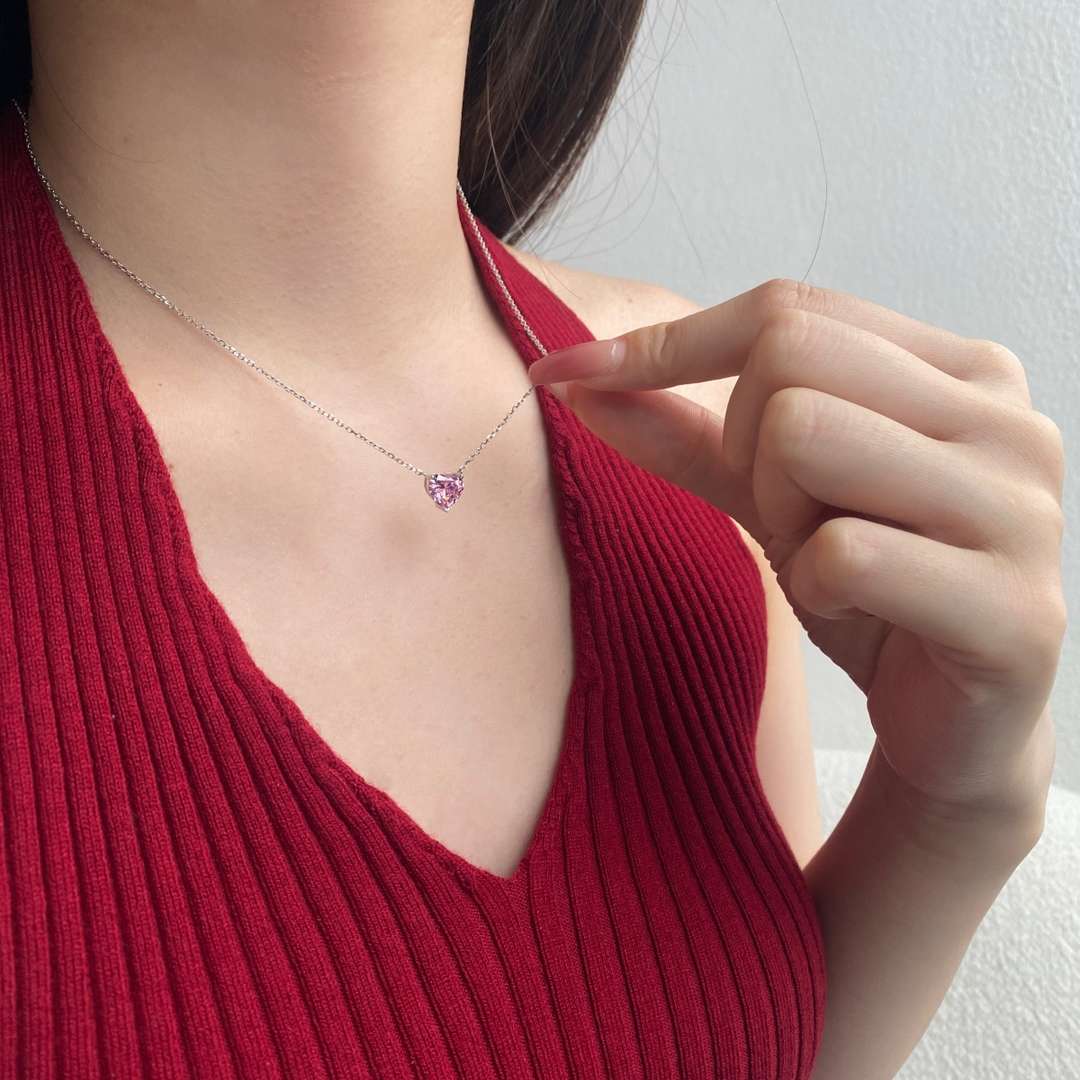 [Joyas Regalia] Collar con forma de corazón radiante de 6,0 quilates
