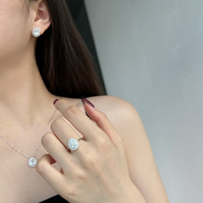 [Joyas Regalia] Delicados y hermosos pendientes de corte pera para uso diario