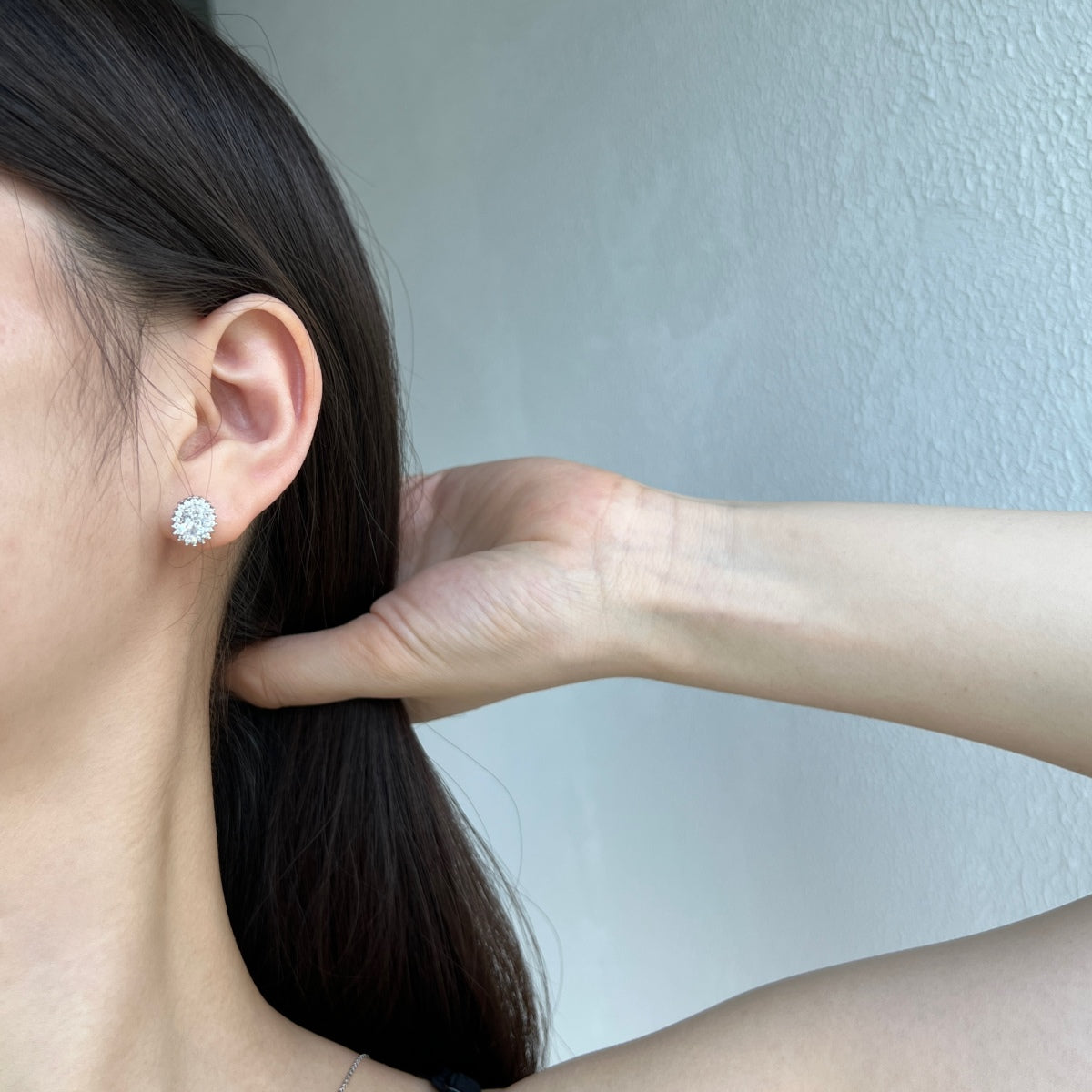 [Joyas Regalia] Delicados pendientes de corte ovalado radiante para uso diario