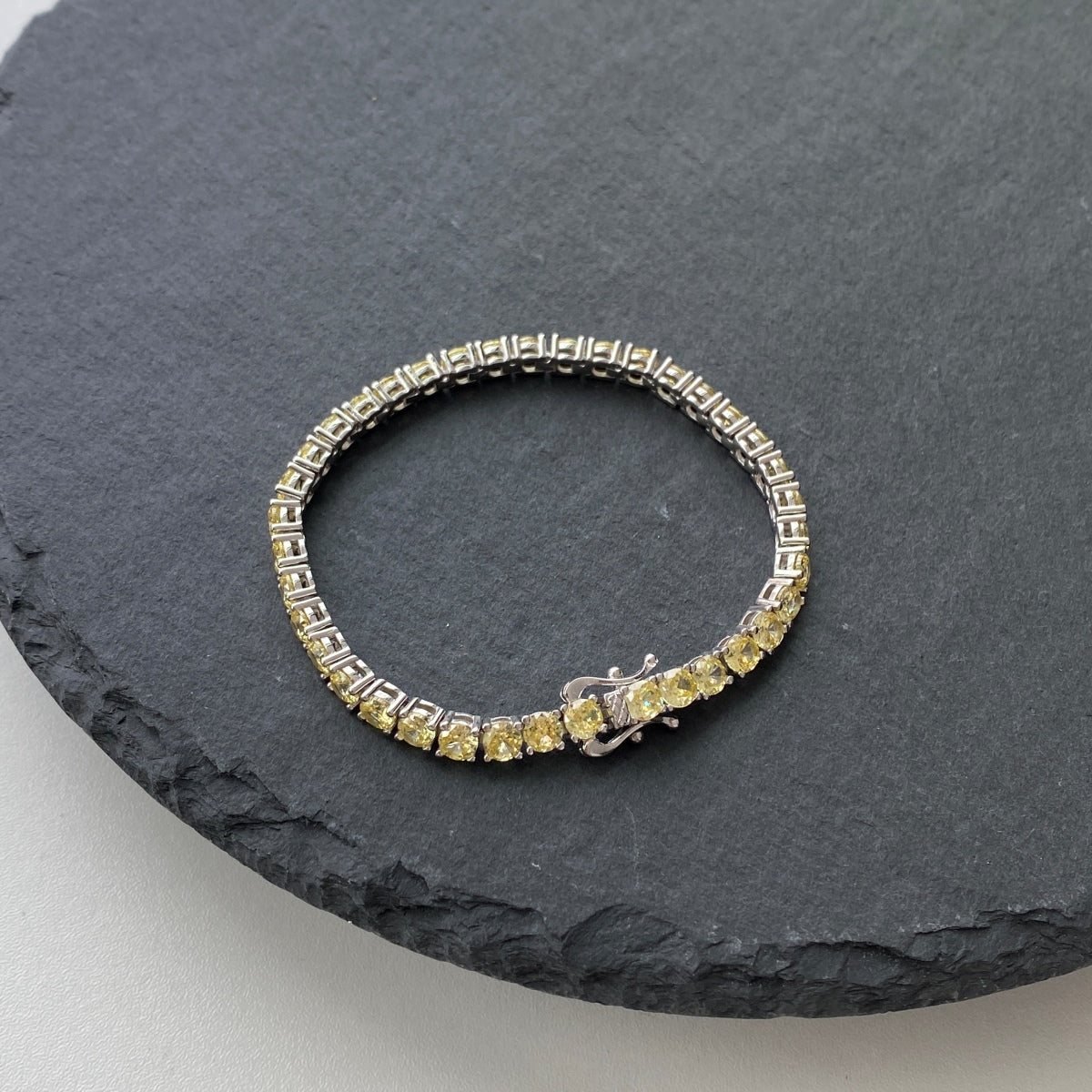 [Joyas Regalia] Pulsera de tenis con corte redondo deslumbrante y ornamentada