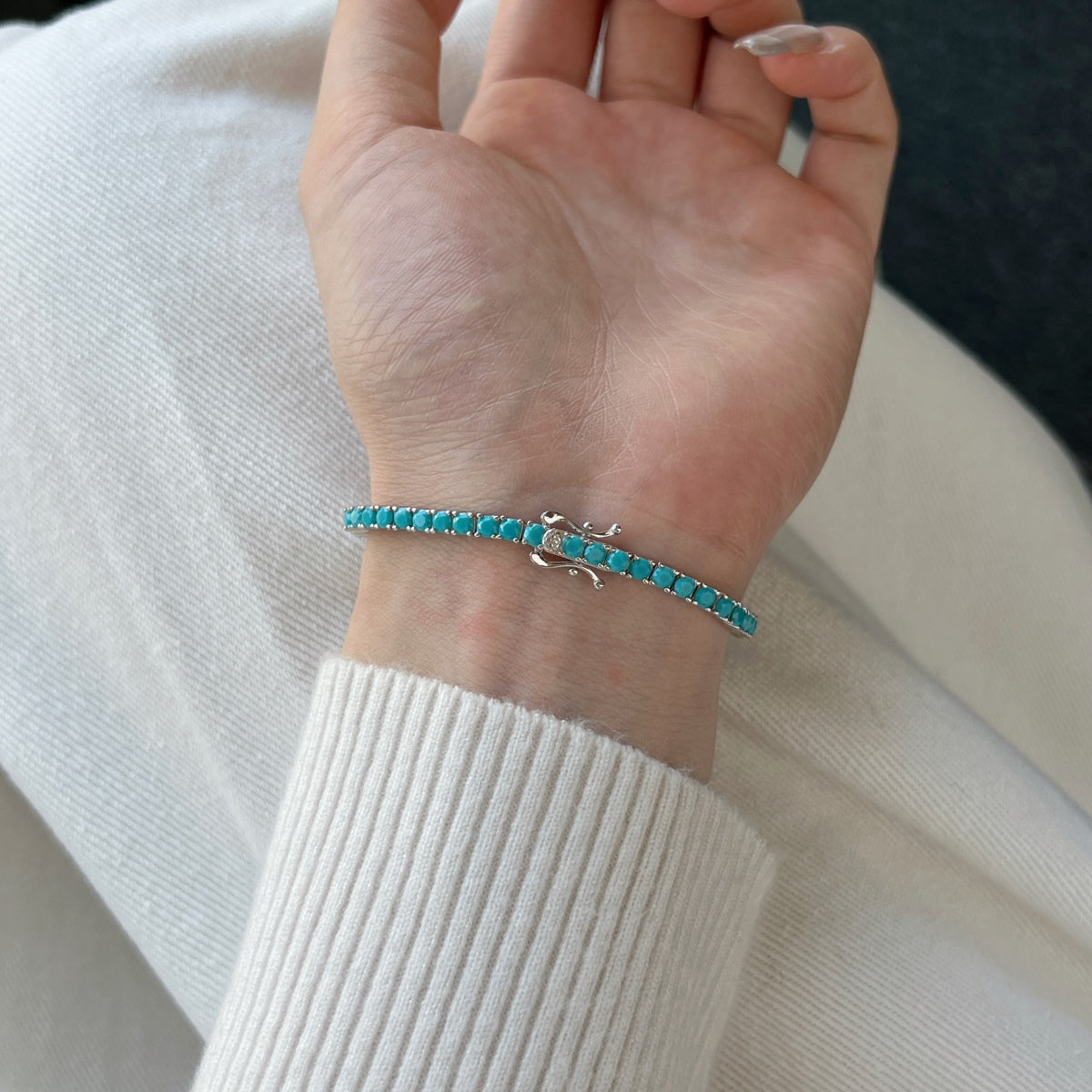 [Joyas Regalia] Delicada y encantadora pulsera de tenis de corte redondo