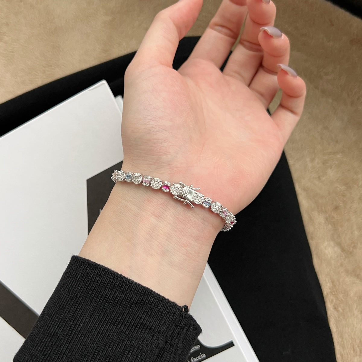 [Regalia jewelry]Dazzling Radiant Multi Cut Daily Bracelet