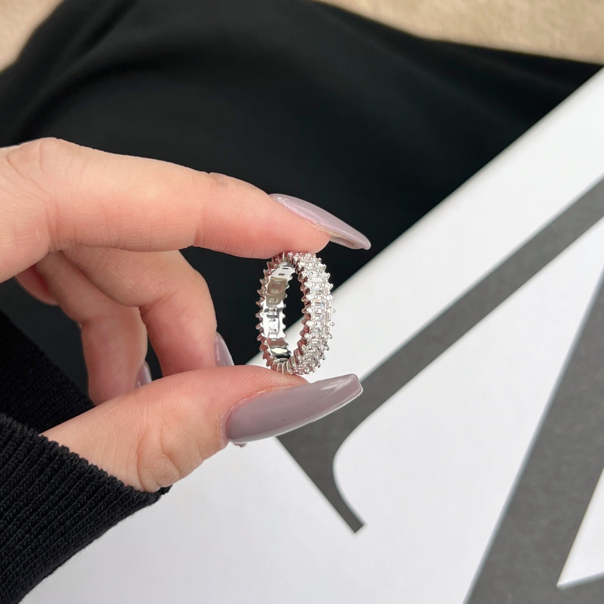 [Regalia jewelry]Splashy Ornate Emerald Cut Cocktail Ring