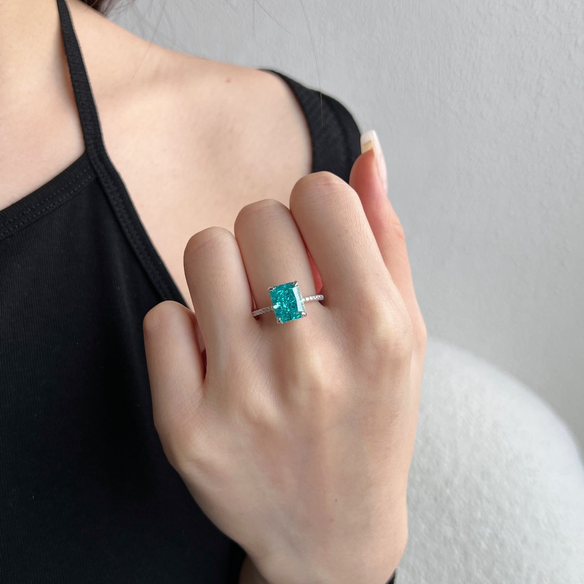 [Regalia jewelry]4.0 Carat Luxurious Engagement Ring