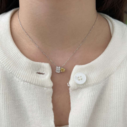 [Bijoux Regalia] Collier éblouissant en forme de carré et de cœur