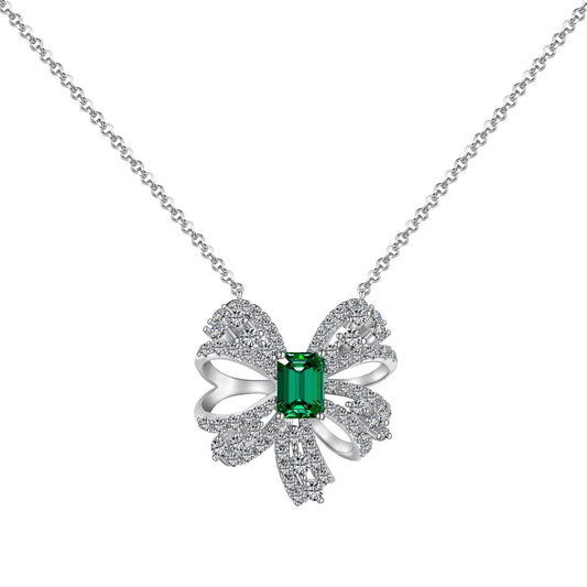 [Joyas Regalia] Collar lujoso con corte esmeralda en forma de flor