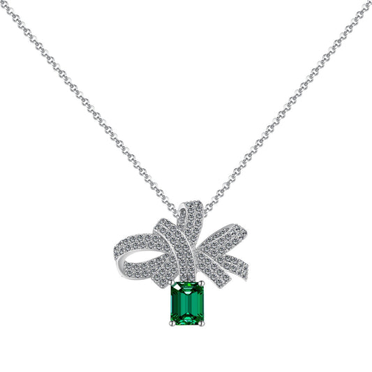 [Joyas Regalia] Collar lujoso con corte esmeralda en forma de flor