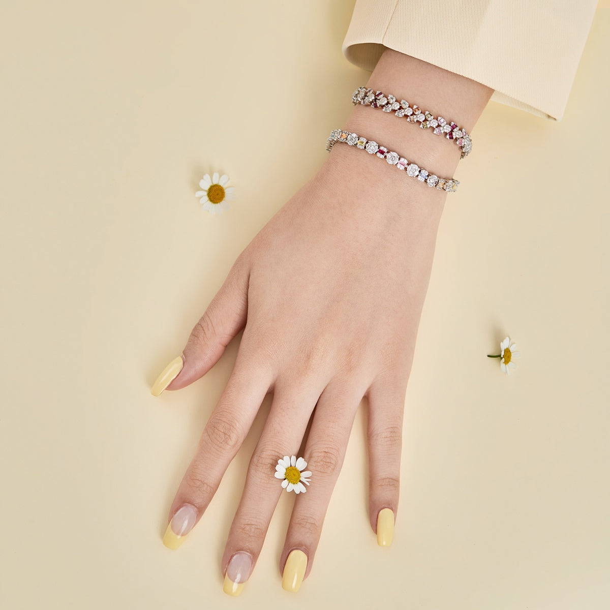 [Regalia jewelry]Dazzling Radiant Multi Cut Daily Bracelet