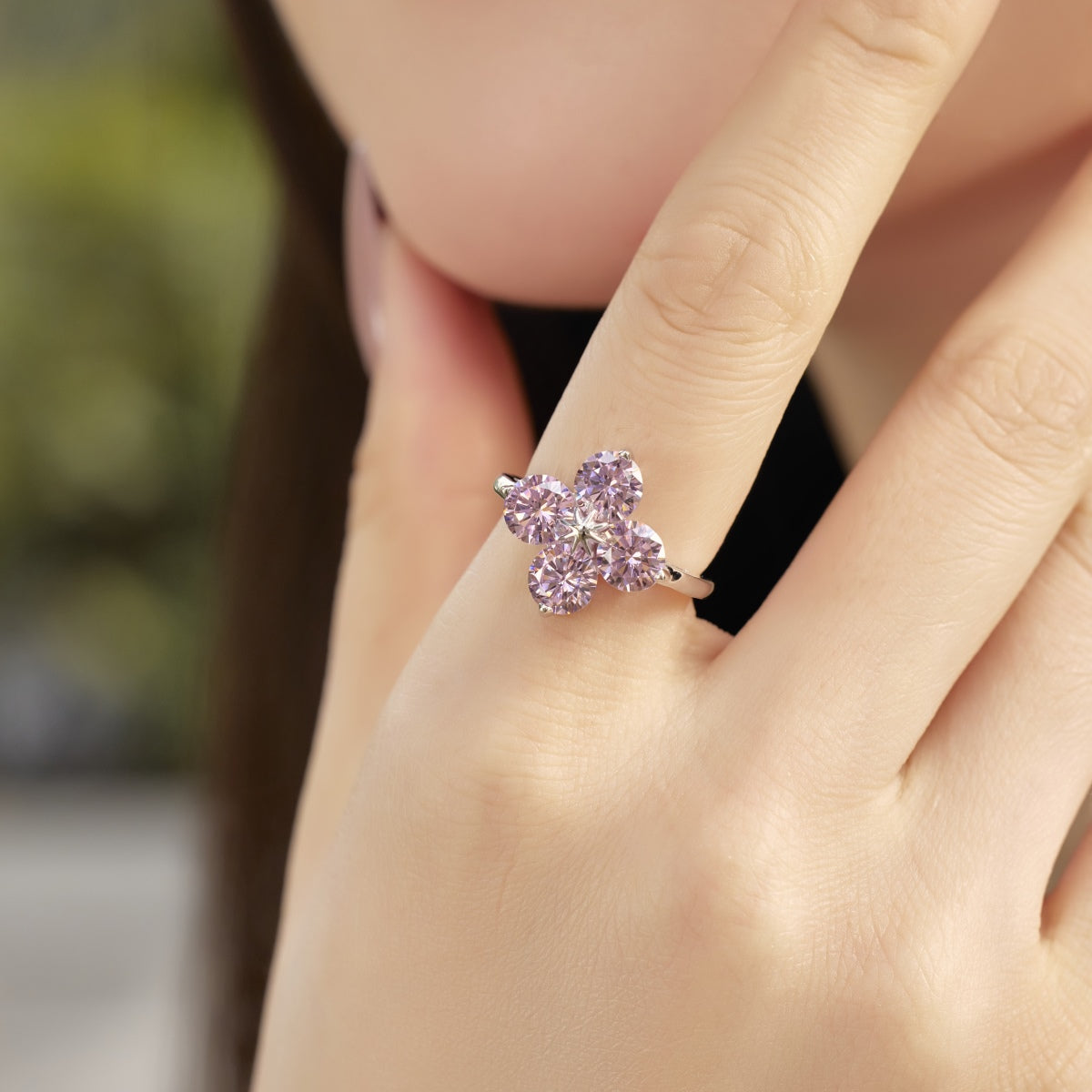 [Joyas Regalia] Anillo de trébol de cuatro hojas y estrella de ocho puntas
