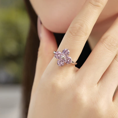 [Joyas Regalia] Anillo de trébol de cuatro hojas y estrella de ocho puntas
