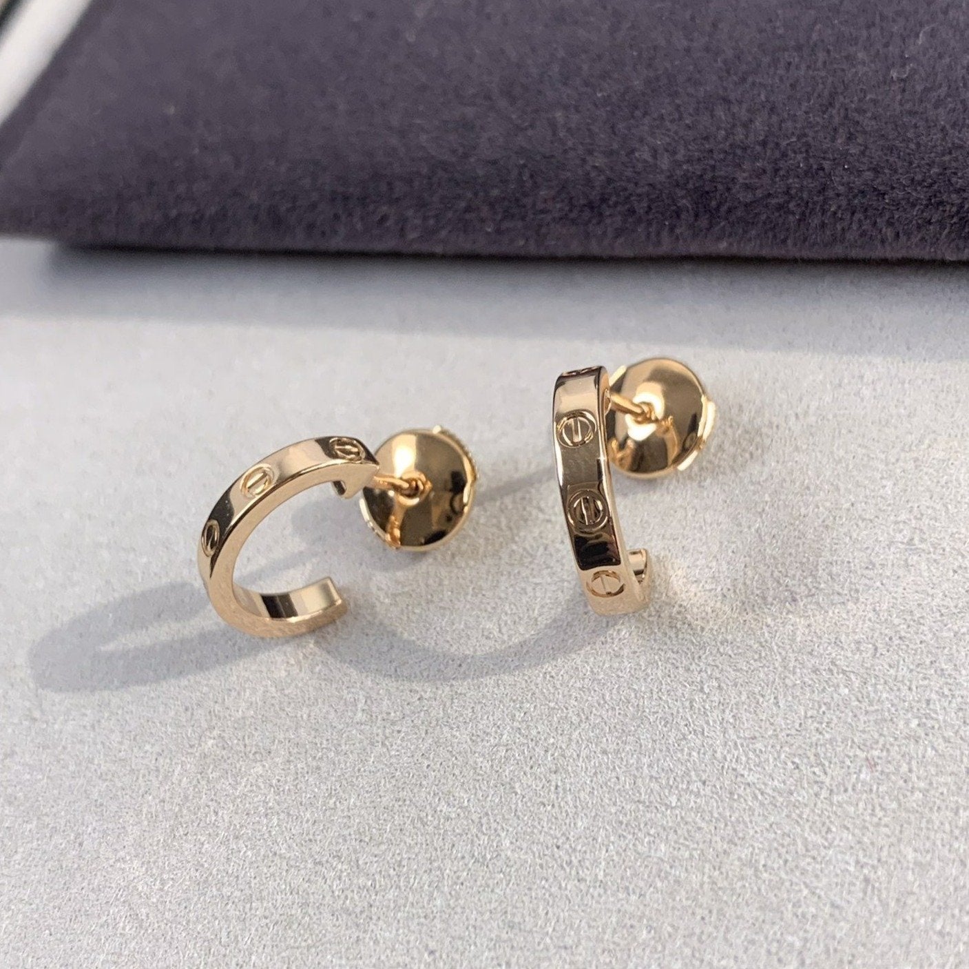 [Joyas Regalia] PENDIENTES LOVE 2.65MM ORO ROSA 