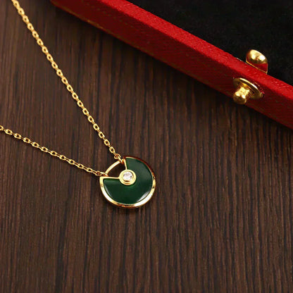 [Joyas Regalia] COLLAR AMULETTE DE ORO Y MALAQUITA